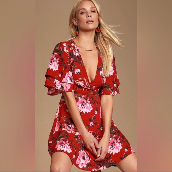 Lulus - Picture 4 of 6